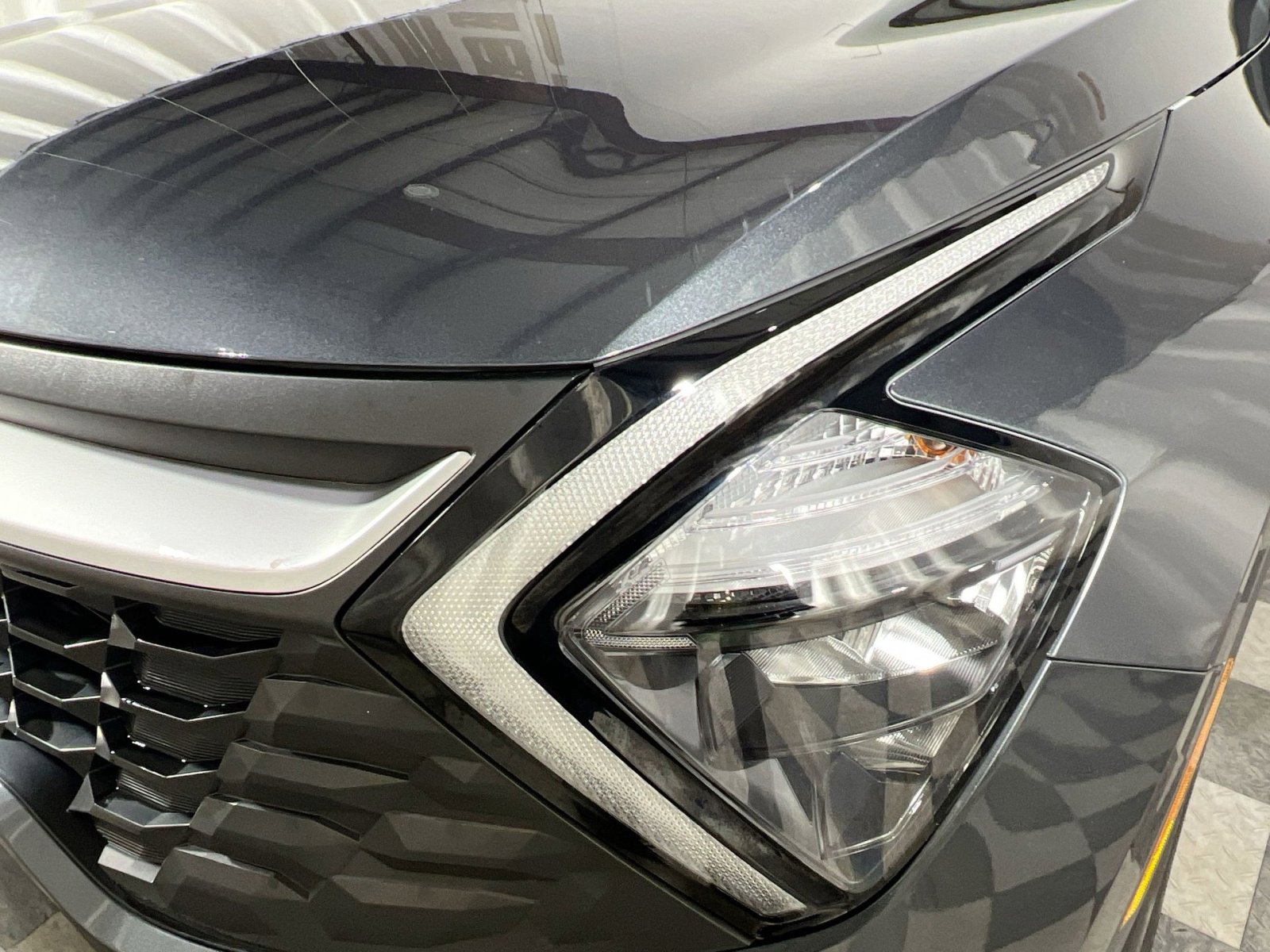 Used 2023 Kia Sportage LX image 12