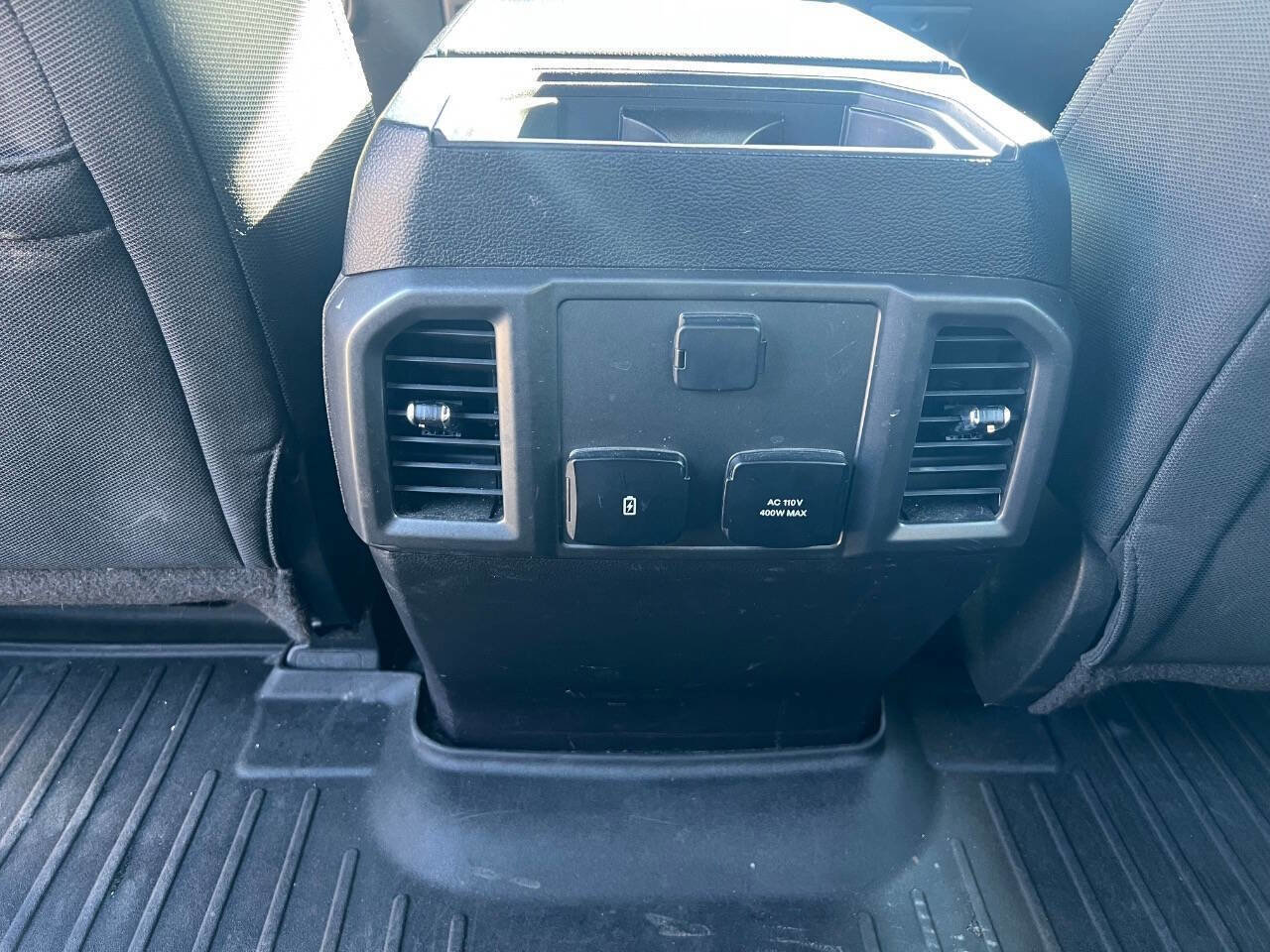 Used 2017 Ford F150 XLT w/ Equipment Group 302A Luxury image 18