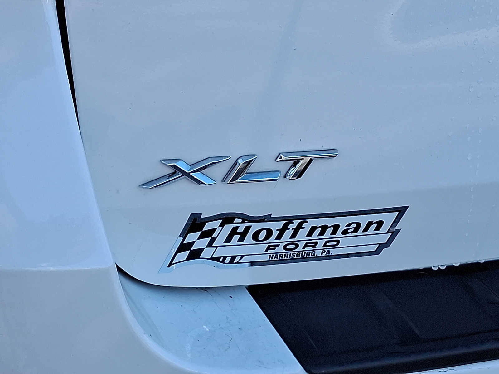 Certified 2020 Ford Explorer XLT w/ Equipment Group 202A image 34