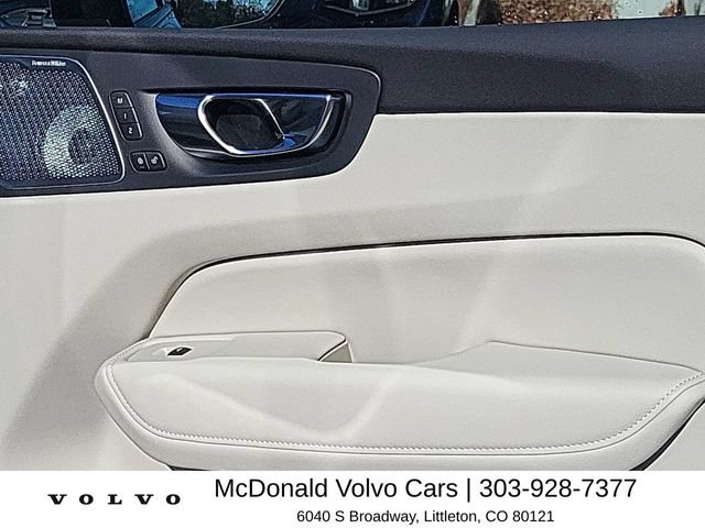 New 2026 Volvo XC60 B5 Ultra w/ Climate Package AWD/4WD image 18