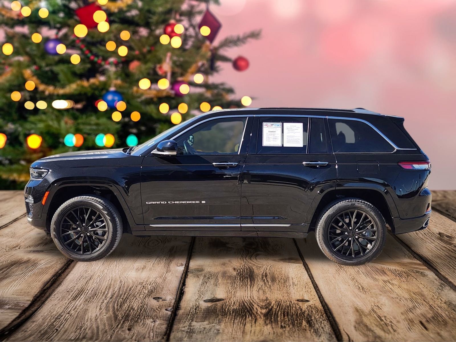 Used 2022 Jeep Grand Cherokee Summit image 3