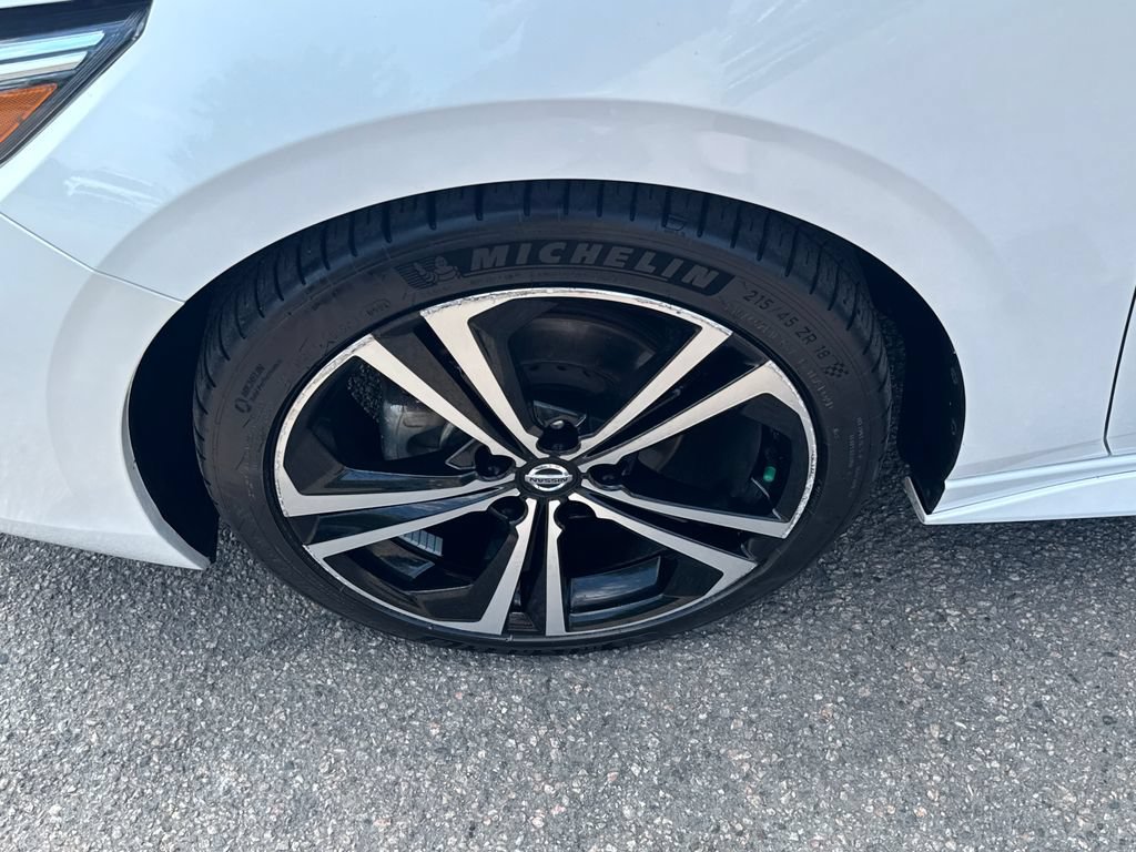 Used 2021 Nissan Sentra SR w/ Trunk Package FWD image 38