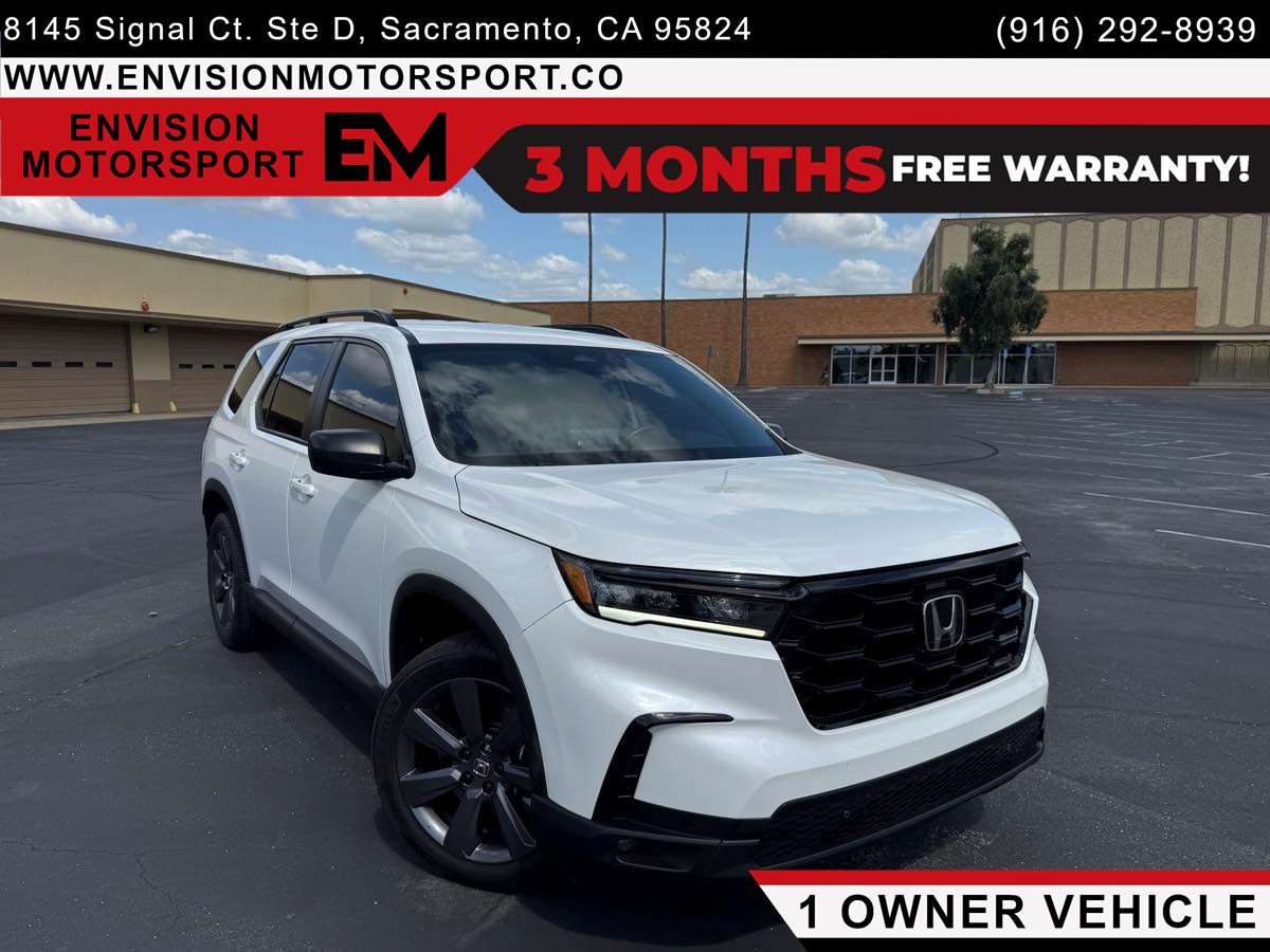 Used 2024 Honda Pilot Sport image 1