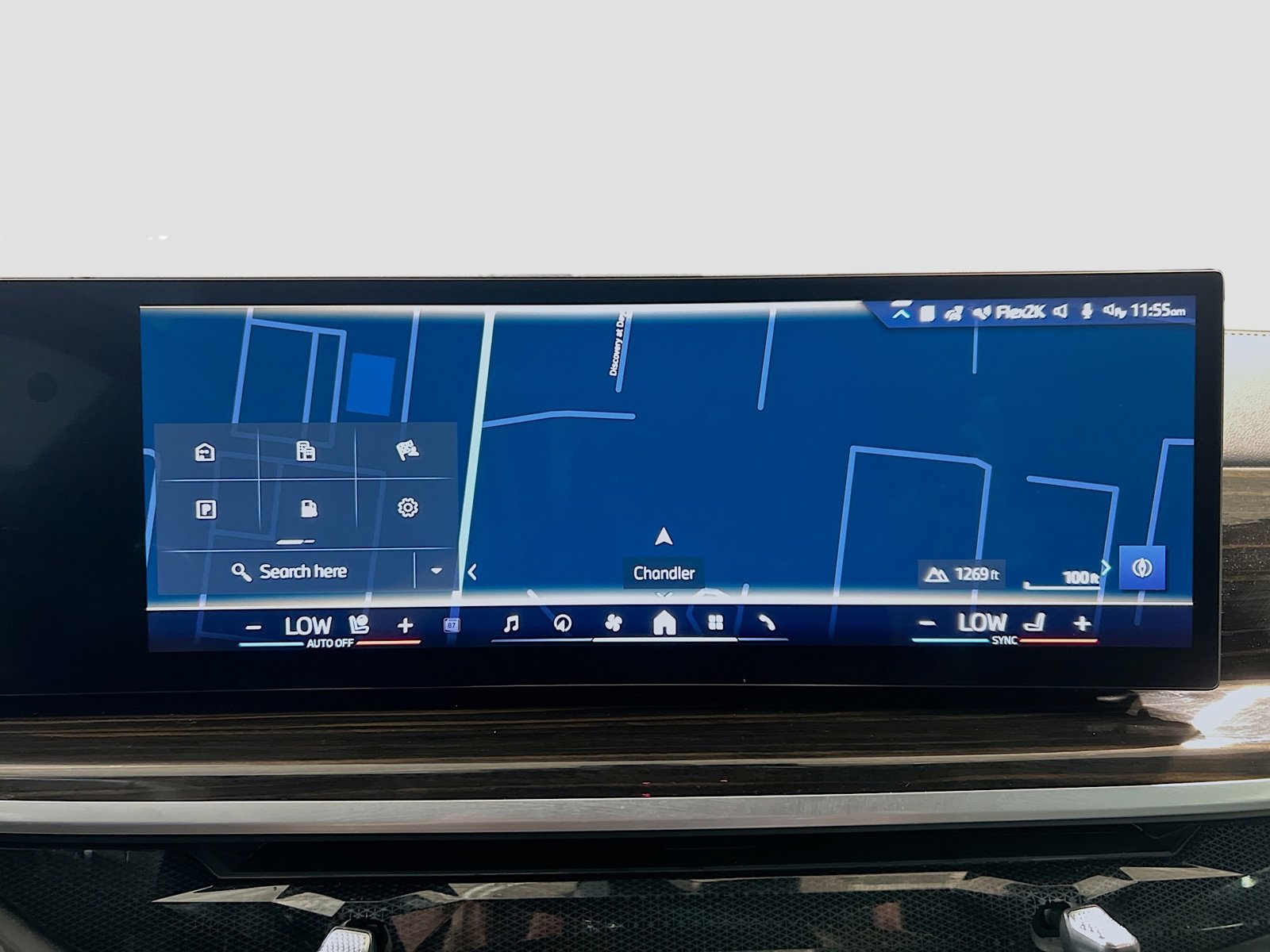 Used 2024 BMW X5 sDrive40i w/ Premium Package RWD image 9