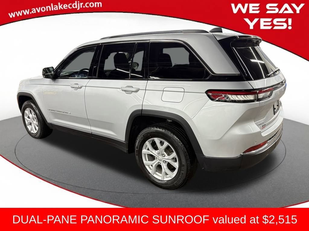 Used 2023 Jeep Grand Cherokee Limited w/ Trailer Tow Prep Group (B) image 3