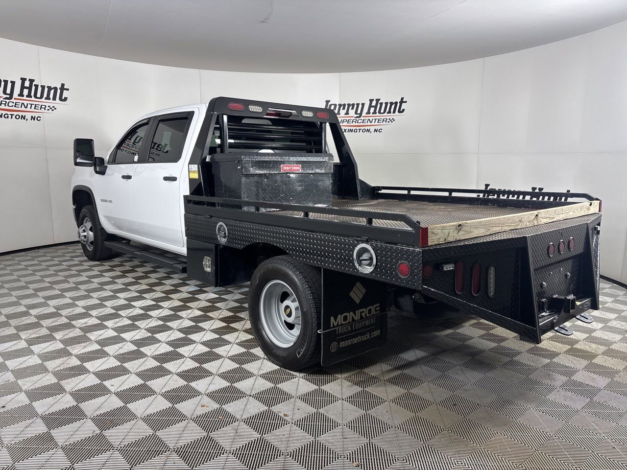 Used 2023 Chevrolet Silverado 3500 W/T w/ WT Convenience Package image 6