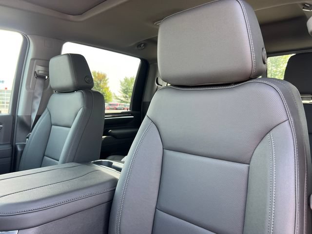 New 2026 Chevrolet Silverado 2500 LTZ w/ LTZ Plus Package AWD/4WD image 18