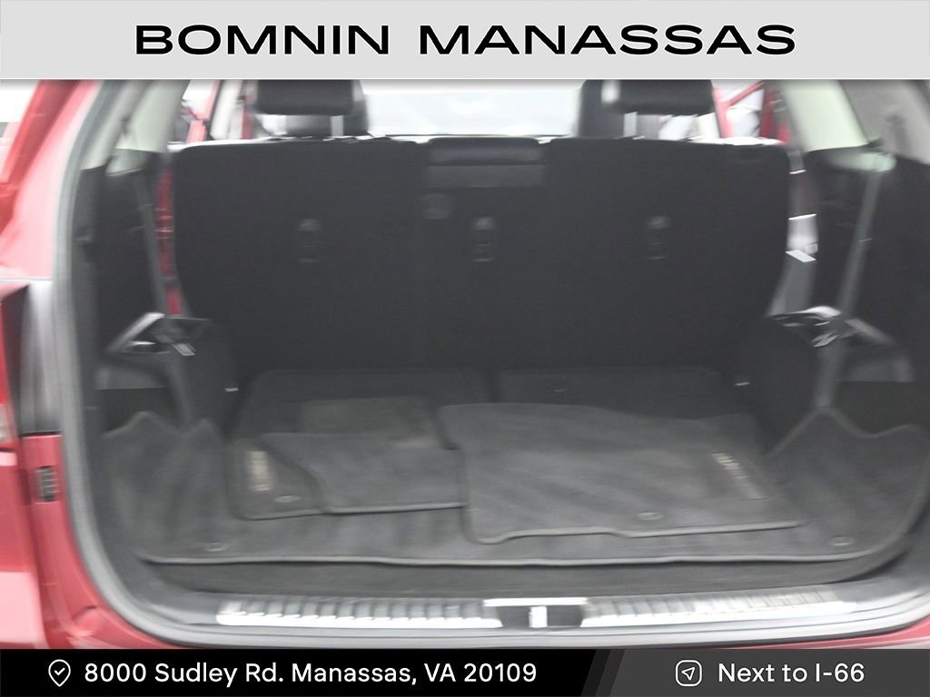 Used 2019 Kia Sorento SX w/ SX Touring Package image 11