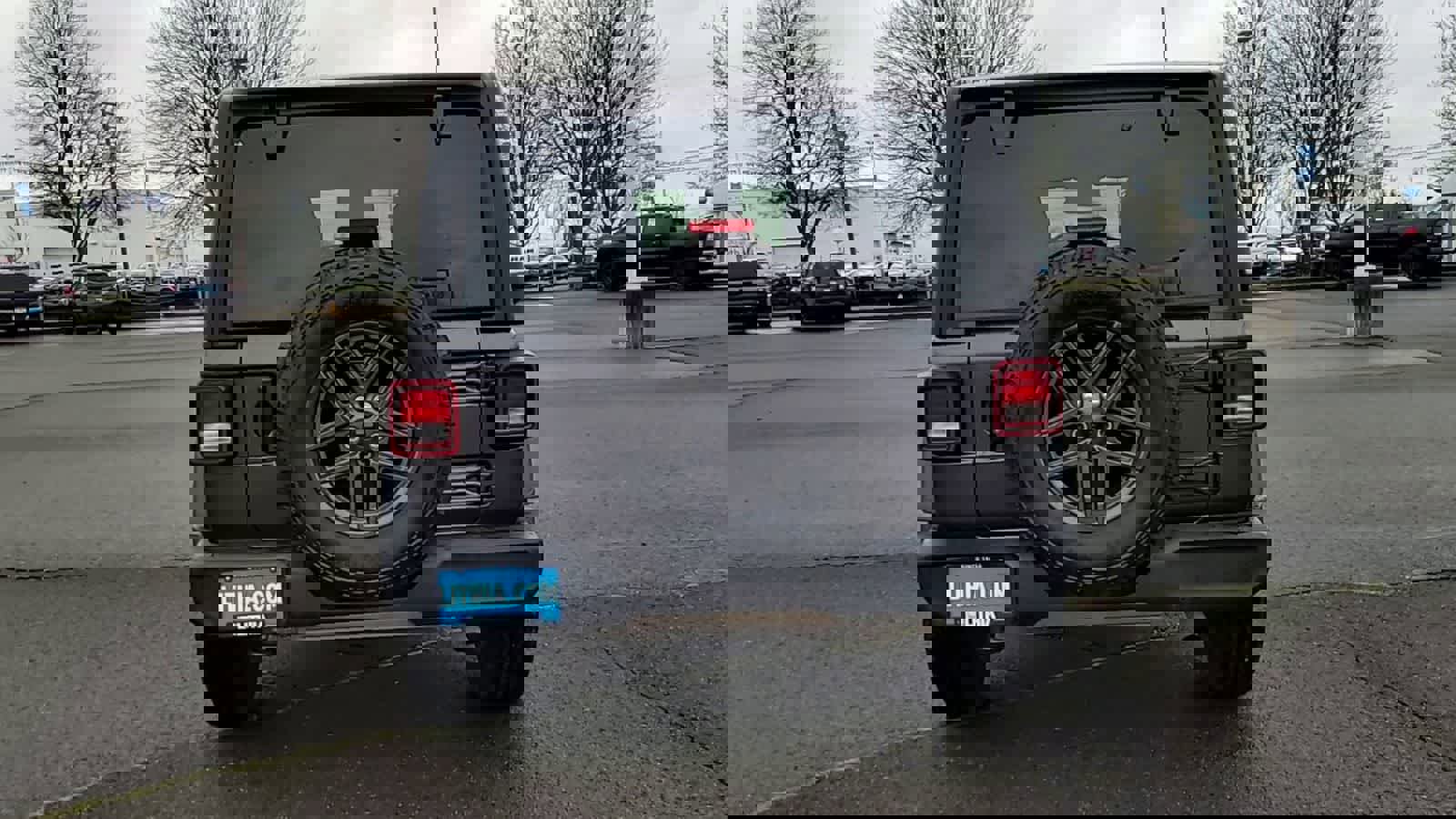 Used 2024 Jeep Wrangler Sport image 7