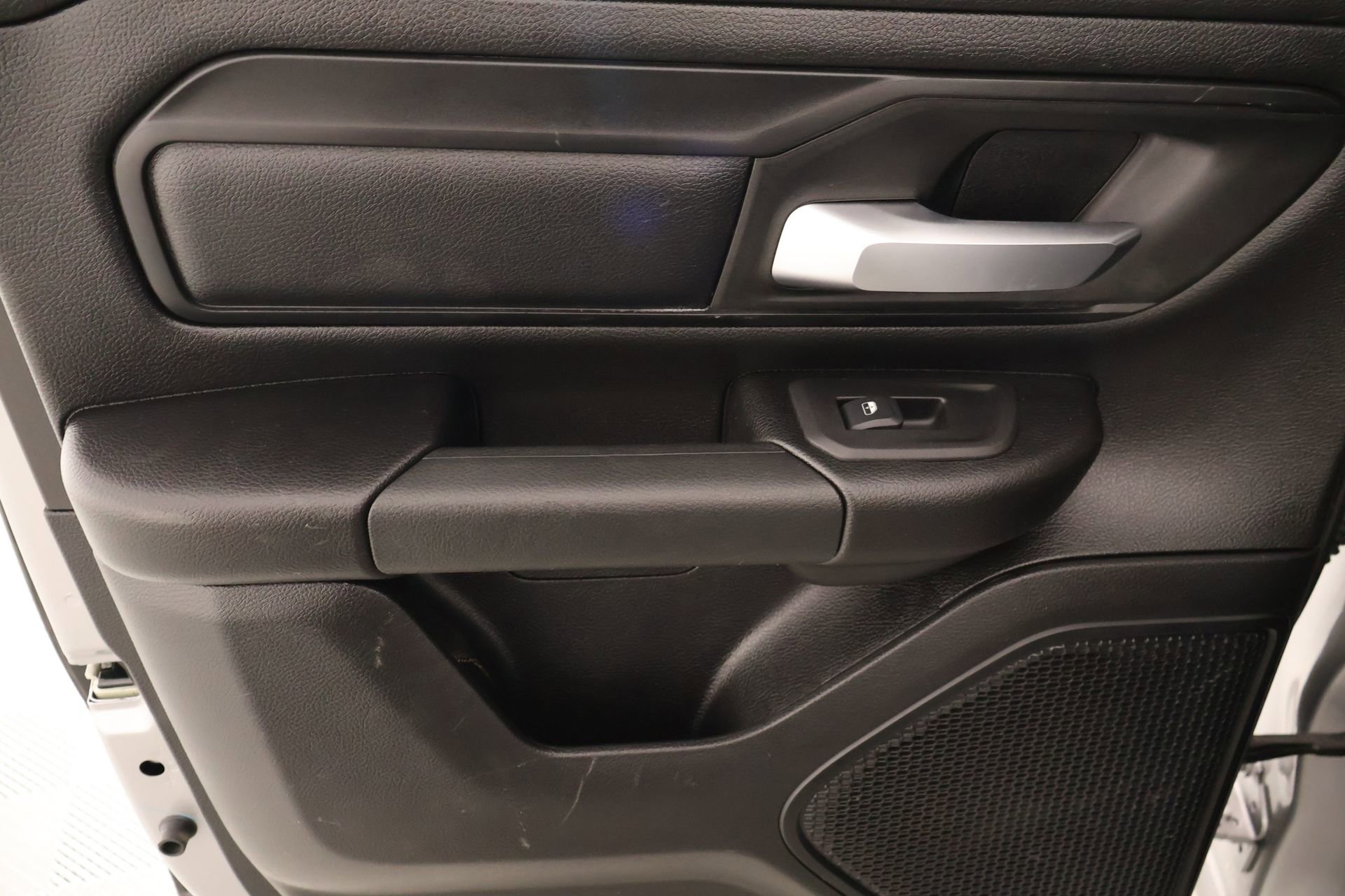 Used 2025 RAM 1500 Tradesman w/ Night Edition AWD/4WD image 15