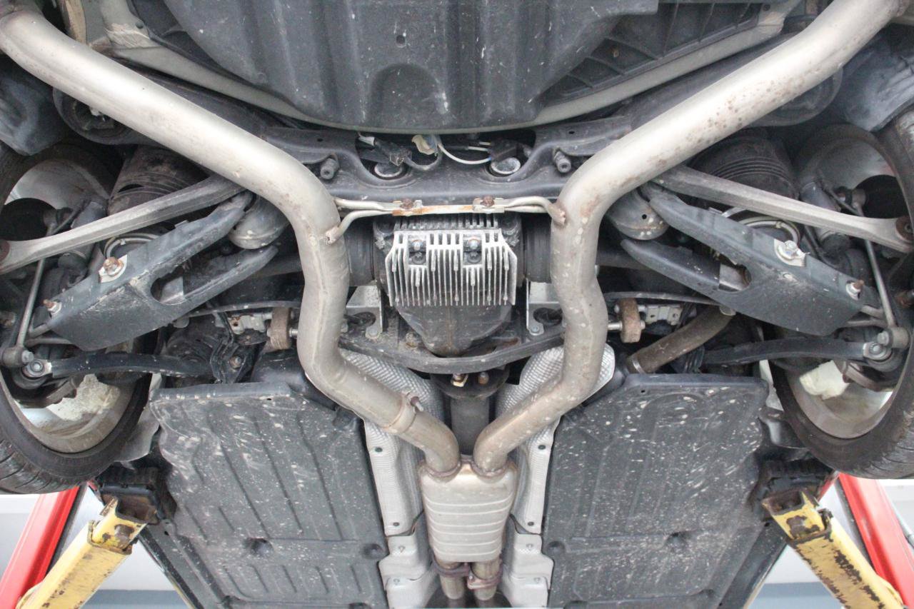 Used 2007 Mercedes-Benz CLS 63 AMG w/ P2 Pkg image 97