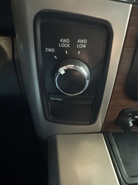 Used 2017 RAM 3500 Laramie AWD/4WD image 26