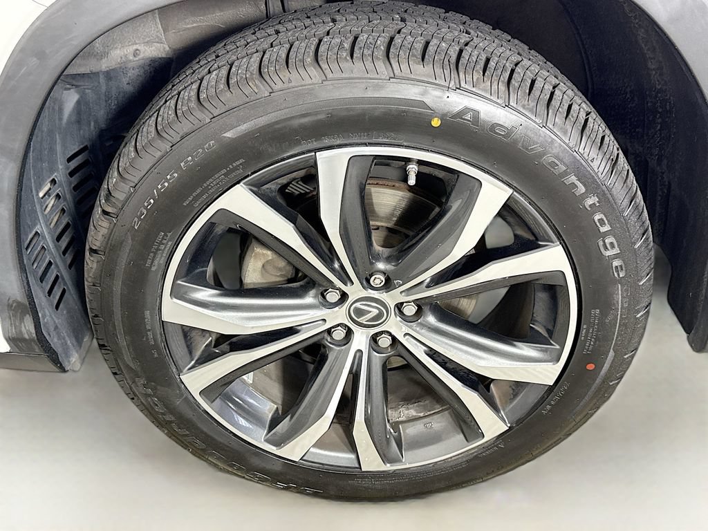 Used 2018 Lexus RX 350L FWD image 32