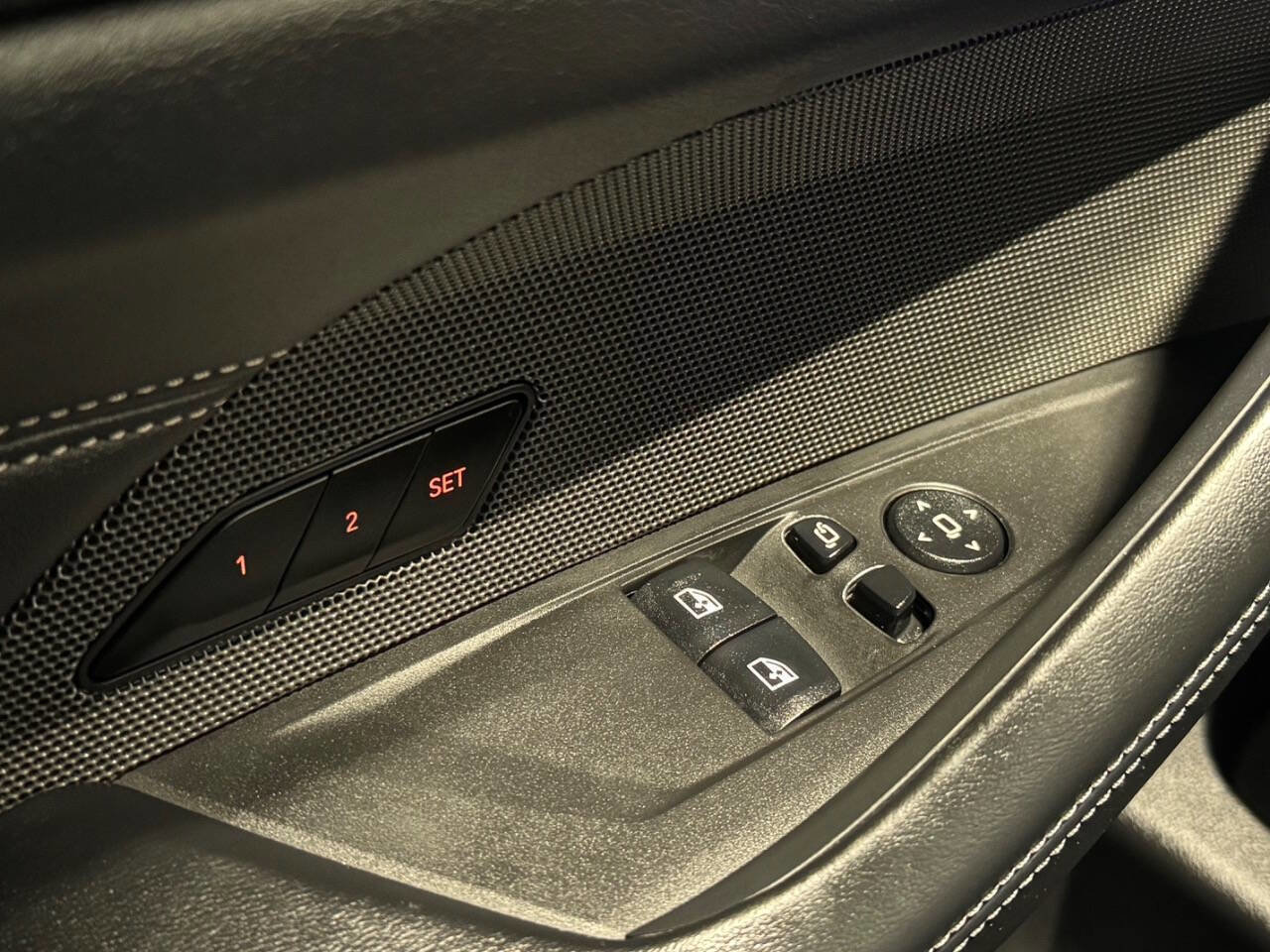 Used 2023 BMW M4 Competition w/ M Driver's Package image 35