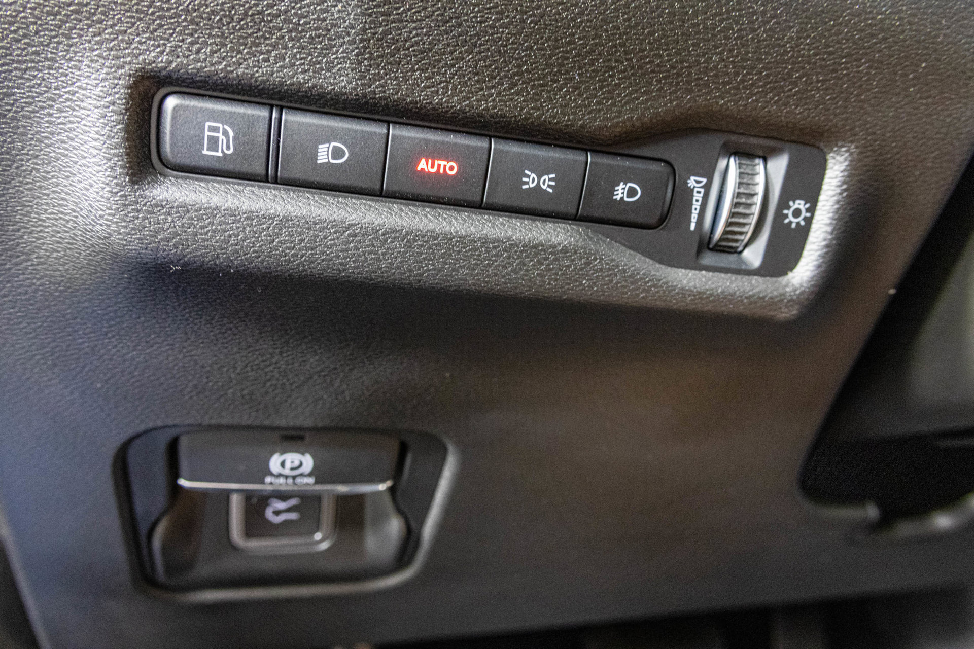 New 2026 Jeep Cherokee Laredo AWD/4WD image 31