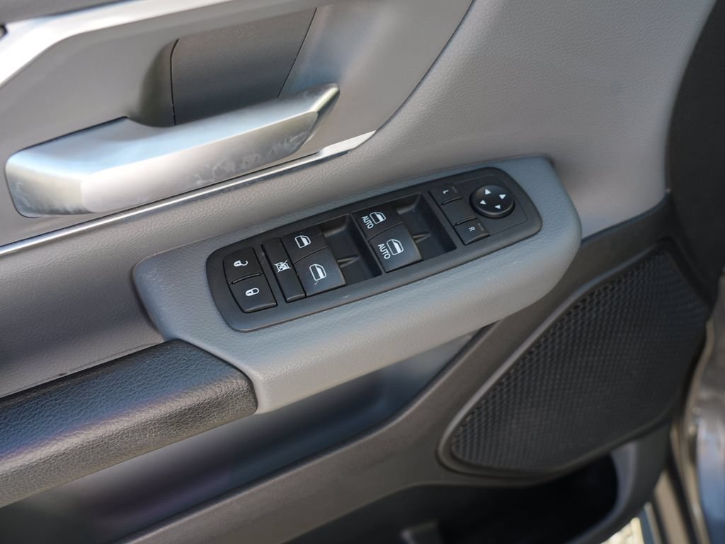 Used 2019 RAM 1500 Big Horn AWD/4WD image 15