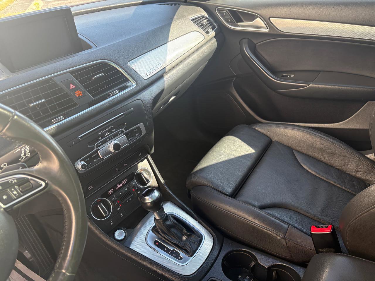 Used 2018 Audi Q3 2.0T Premium Plus AWD/4WD image 9