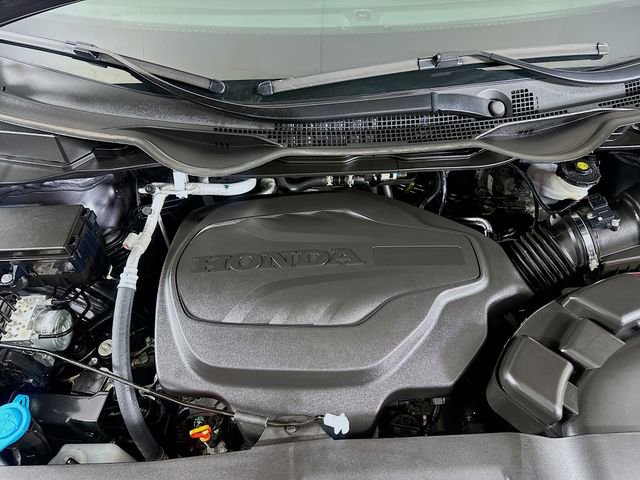 Certified 2024 Honda Odyssey Elite image 36