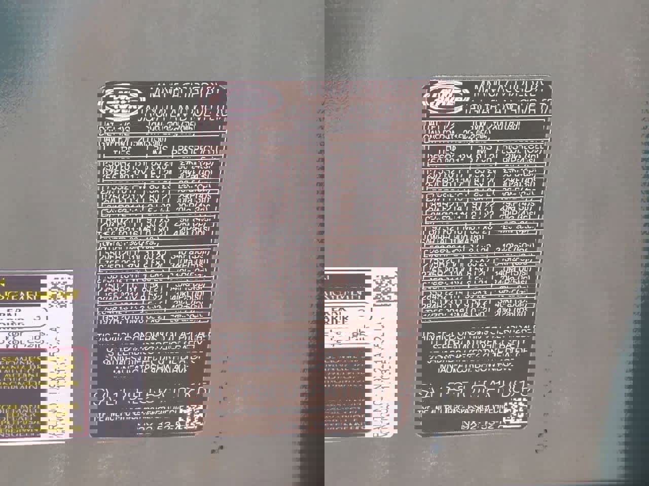 Used 2023 Land Rover Range Rover Sport SE image 36