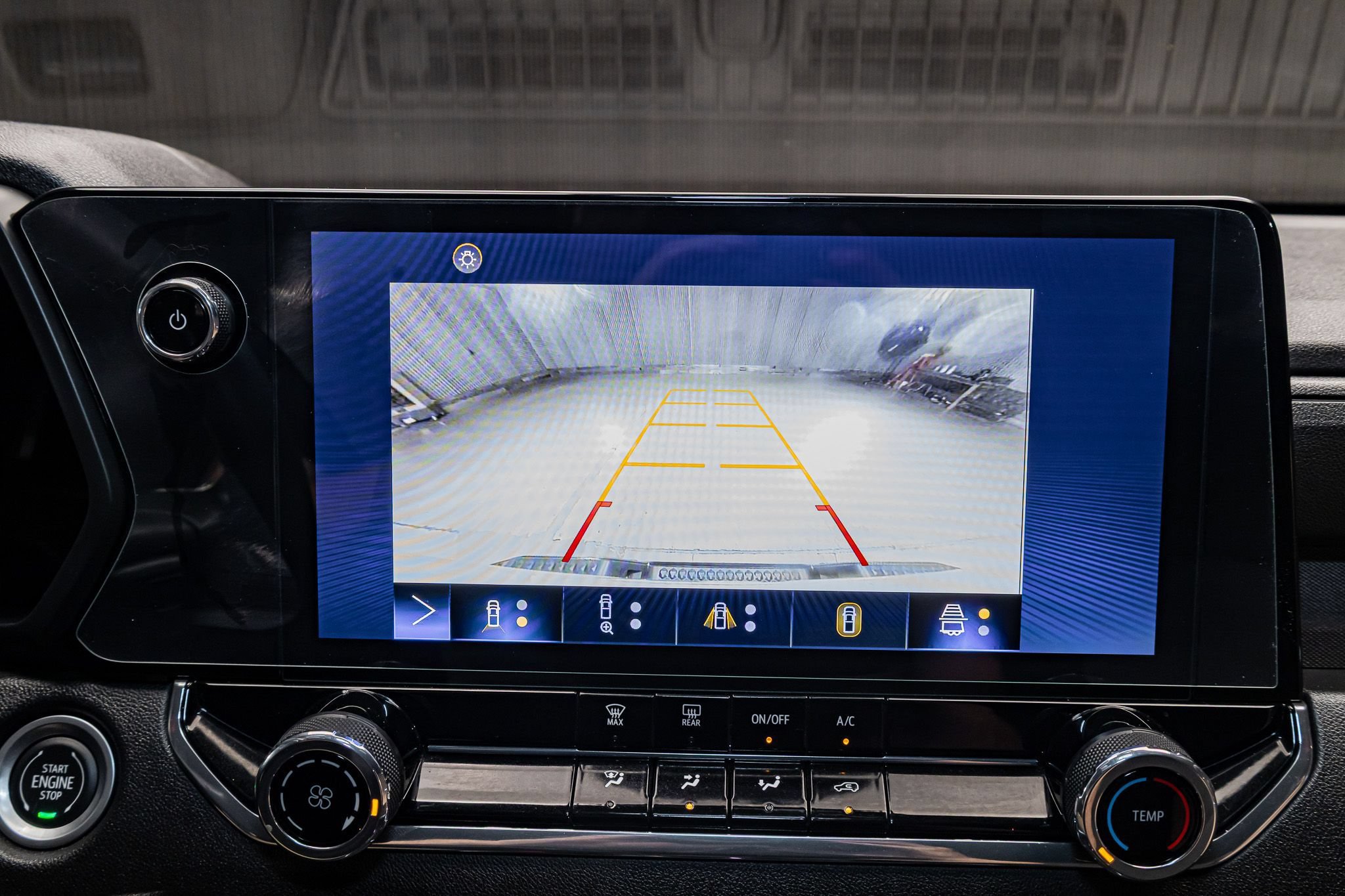 Used 2023 Chevrolet Colorado Trail Boss w/ Technology Package AWD/4WD image 19