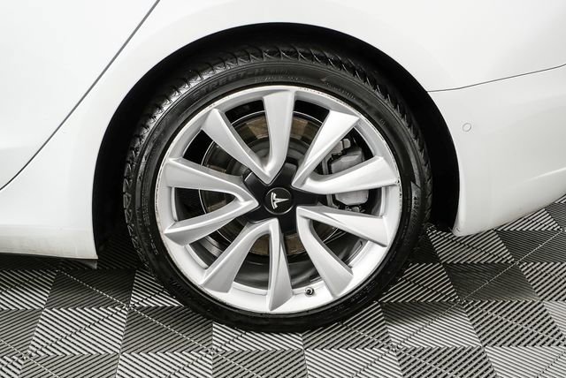 Used 2019 Tesla Model 3 Standard Range Plus RWD image 6