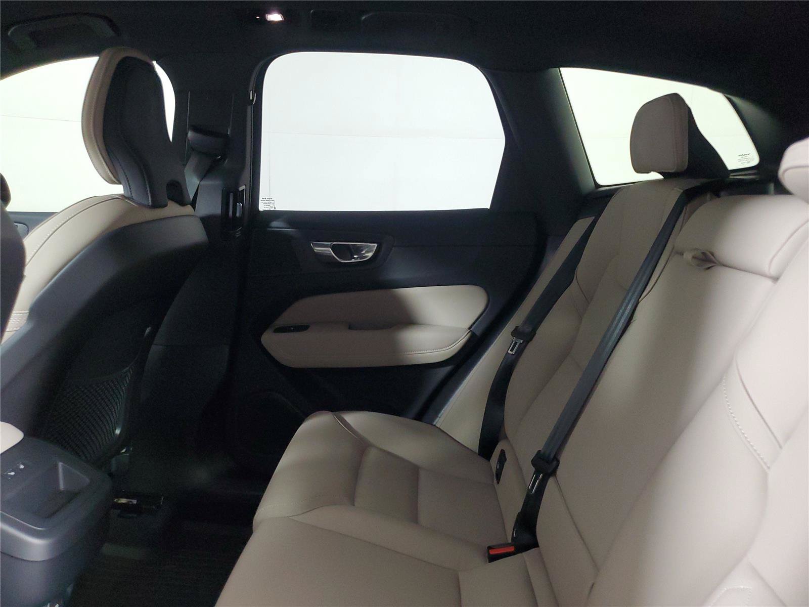 Certified 2026 Volvo XC60 B5 Plus w/ Protection Package Premier AWD/4WD image 12