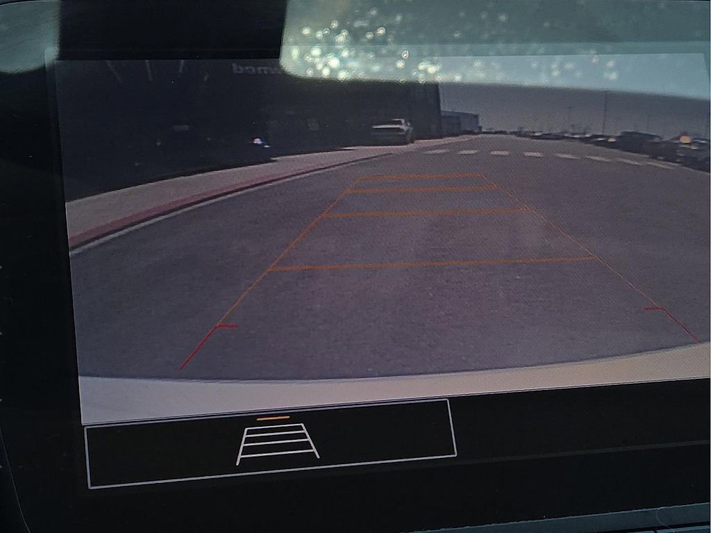 Used 2022 Chevrolet Malibu LT image 13