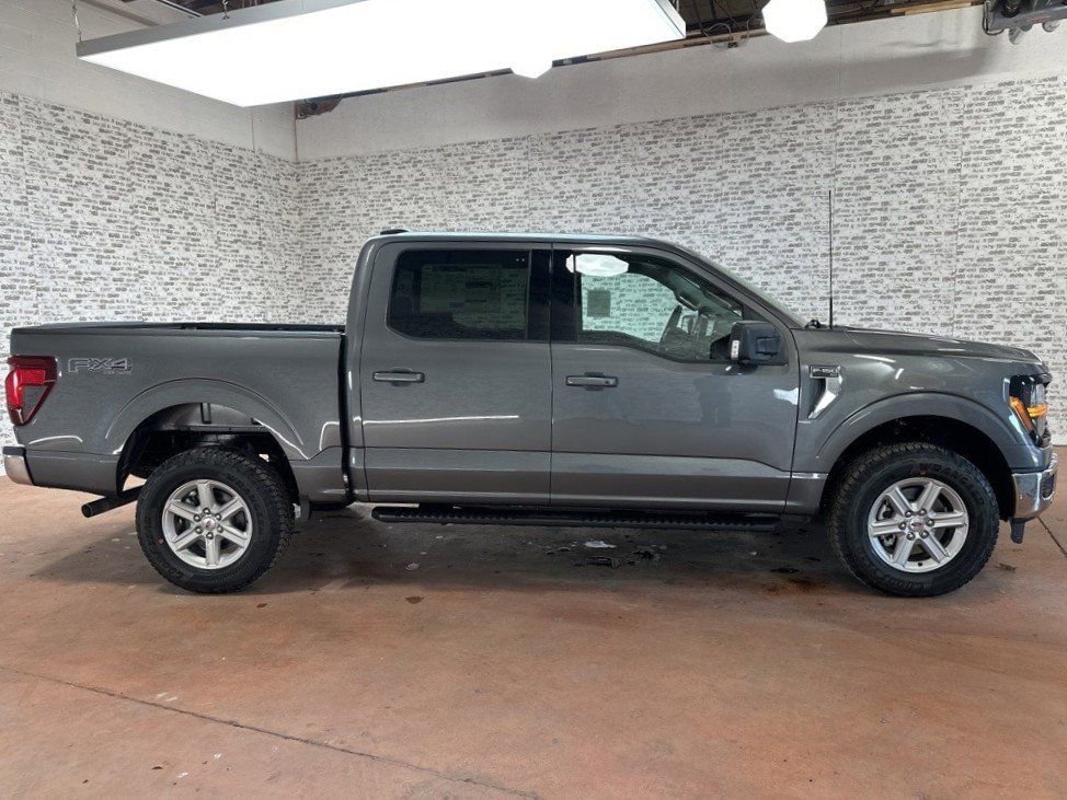 New 2026 Ford F150 XLT w/ Equipment Group 302A MID image 6