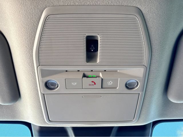 New 2026 Nissan Sentra SR w/ SR Premium Package FWD image 36