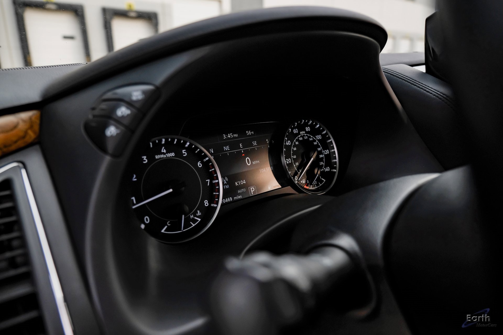 Used 2021 Nissan Armada SL w/ Captain's Chairs Package image 31