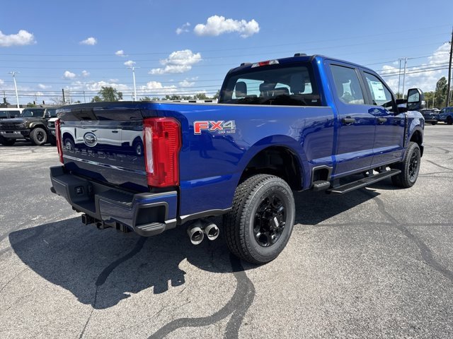 New 2026 Ford F350 4x4 Crew Cab Super Duty image 2