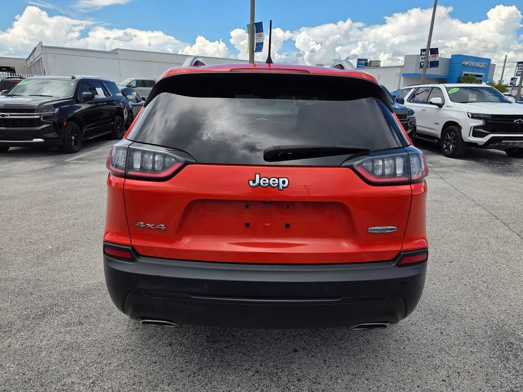 Used 2021 Jeep Cherokee Latitude Lux w/ Comfort/Convenience Group AWD/4WD image 13