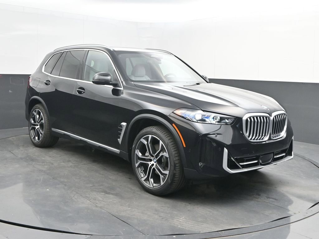 New 2026 BMW X5 sDrive40i w/ Parking Assistance Package RWD image 9