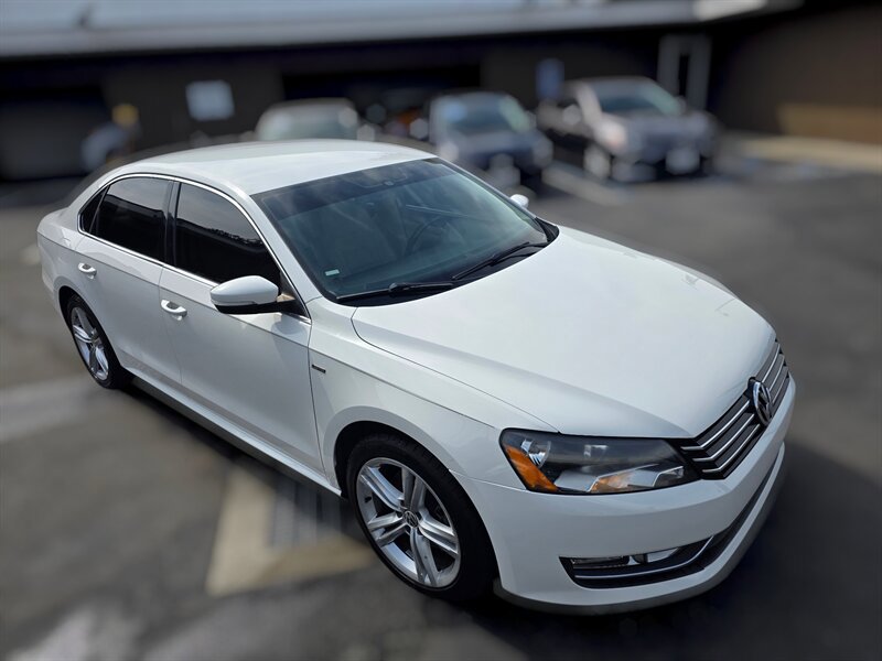 Used 2015 Volkswagen Passat 1.8T Limited Edition FWD image 2
