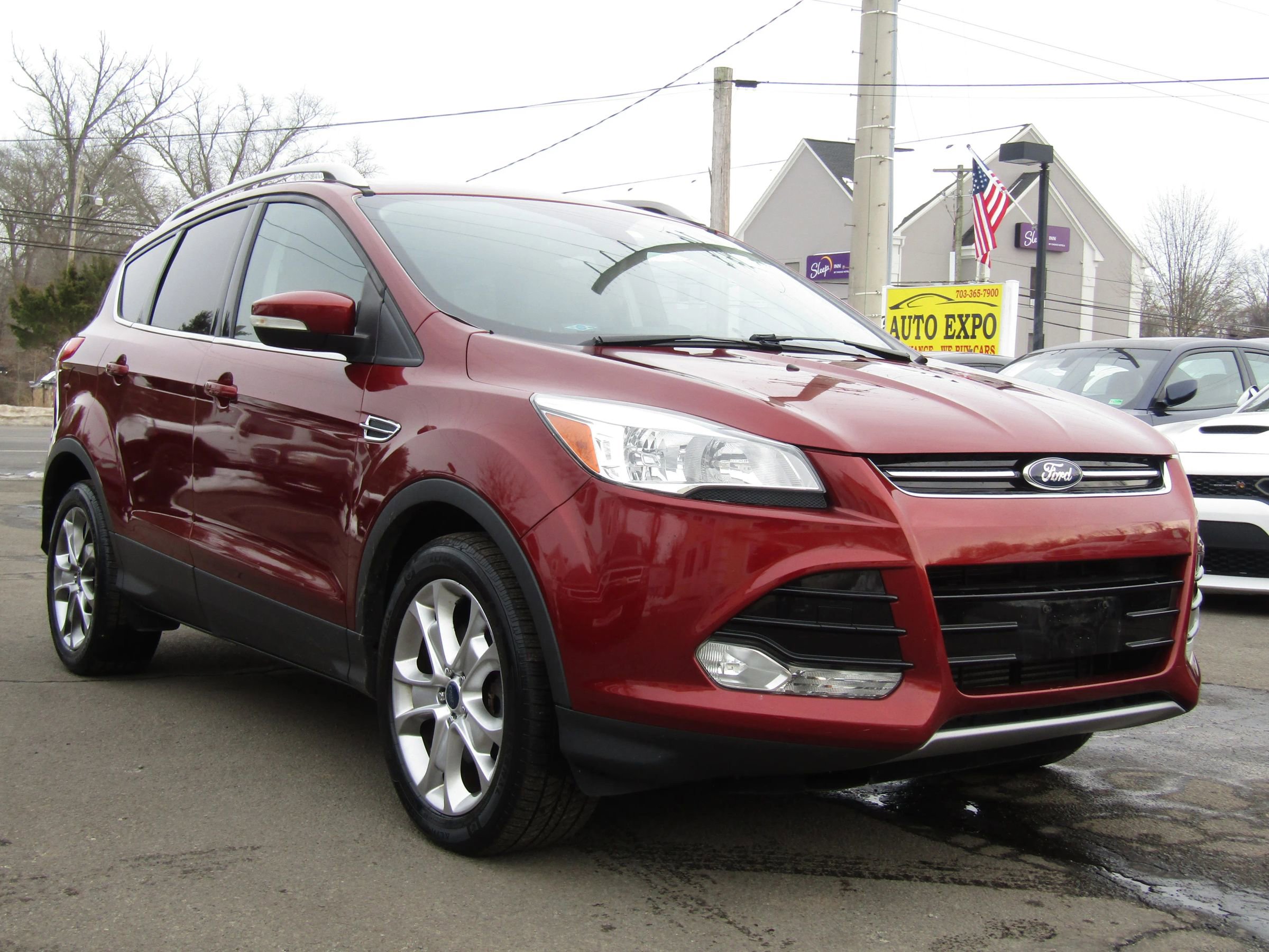 Used 2016 Ford Escape Titanium image 3