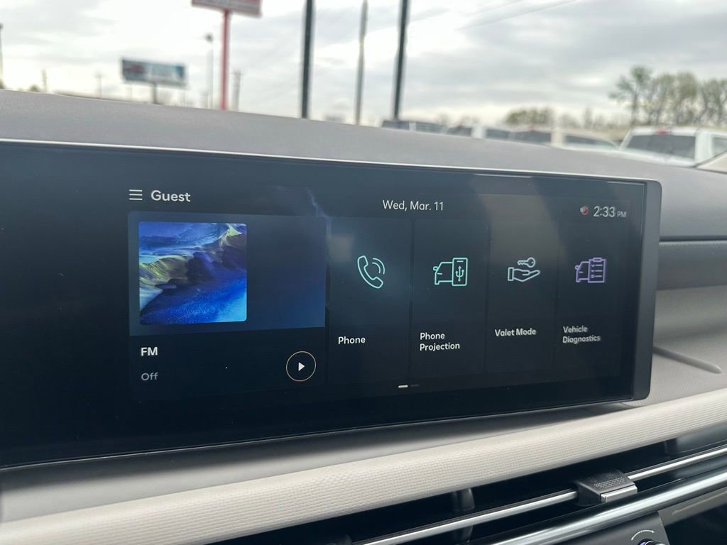 Used 2025 Hyundai Tucson SE image 15