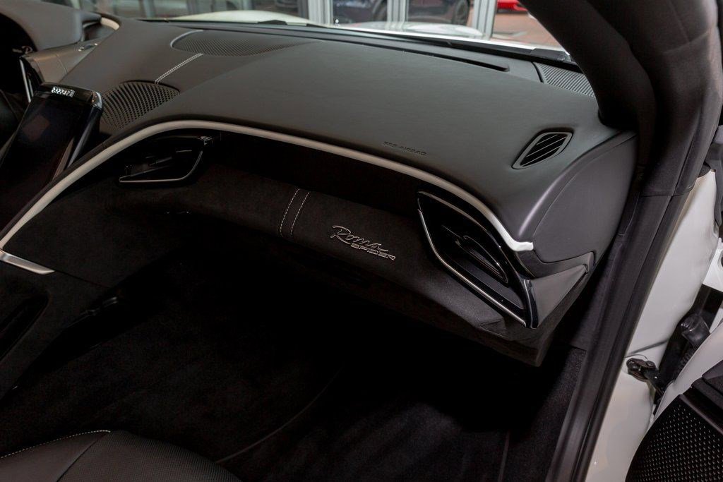 Used 2024 Ferrari Roma Spider image 30