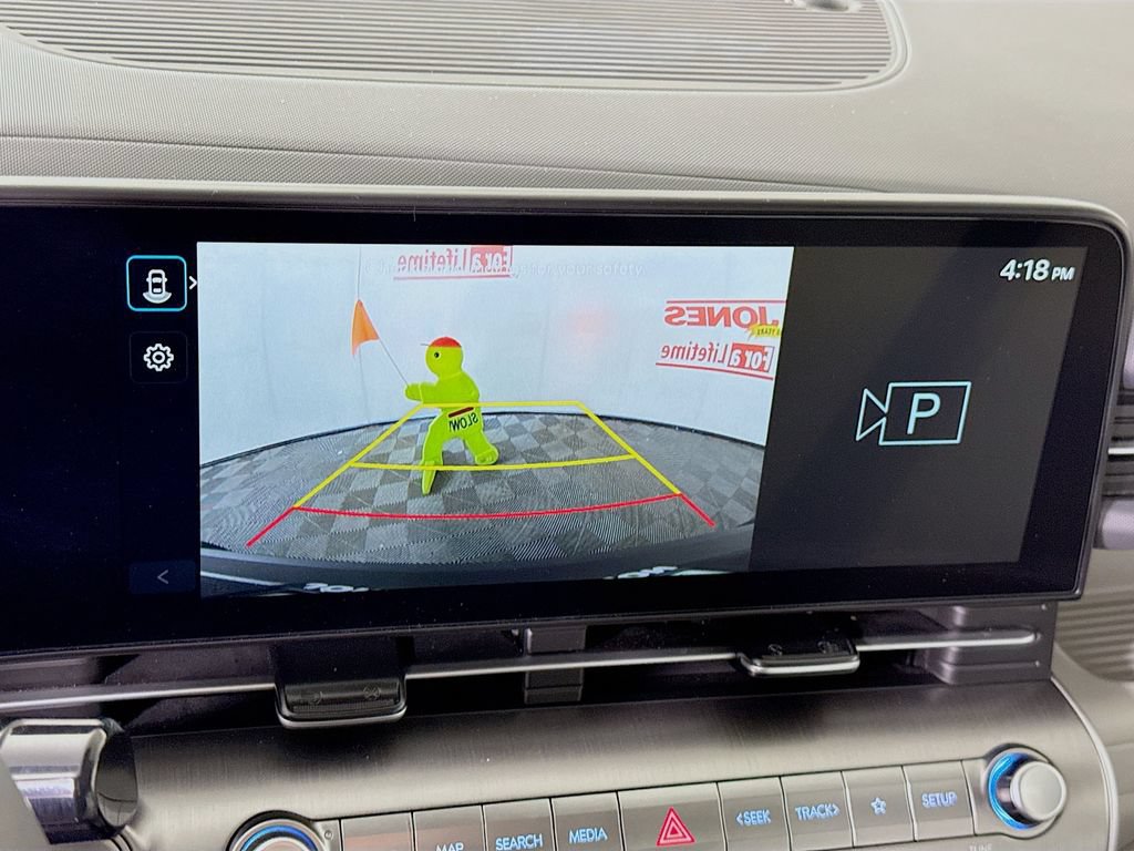 Certified 2025 Hyundai Kona SEL AWD/4WD image 6