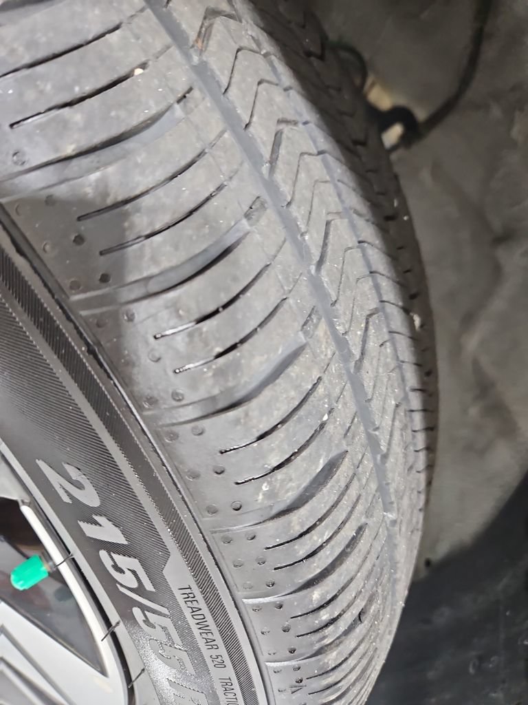 Certified 2025 Hyundai Kona SEL AWD/4WD image 28