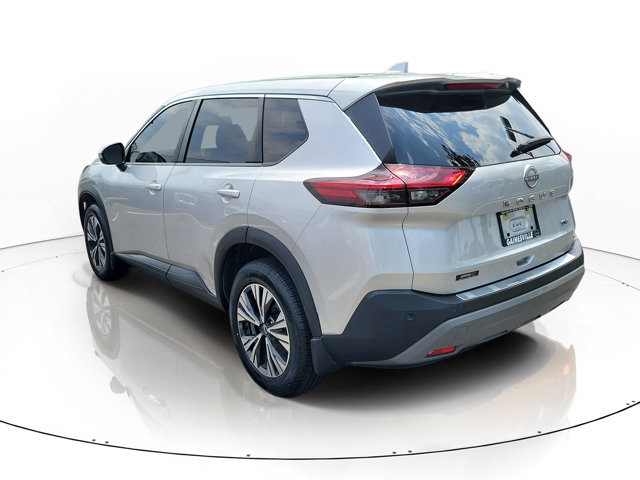 Used 2023 Nissan Rogue SV FWD image 3