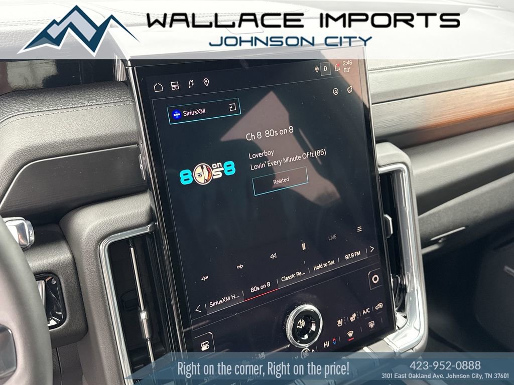 Used 2025 GMC Yukon Denali AWD/4WD image 24