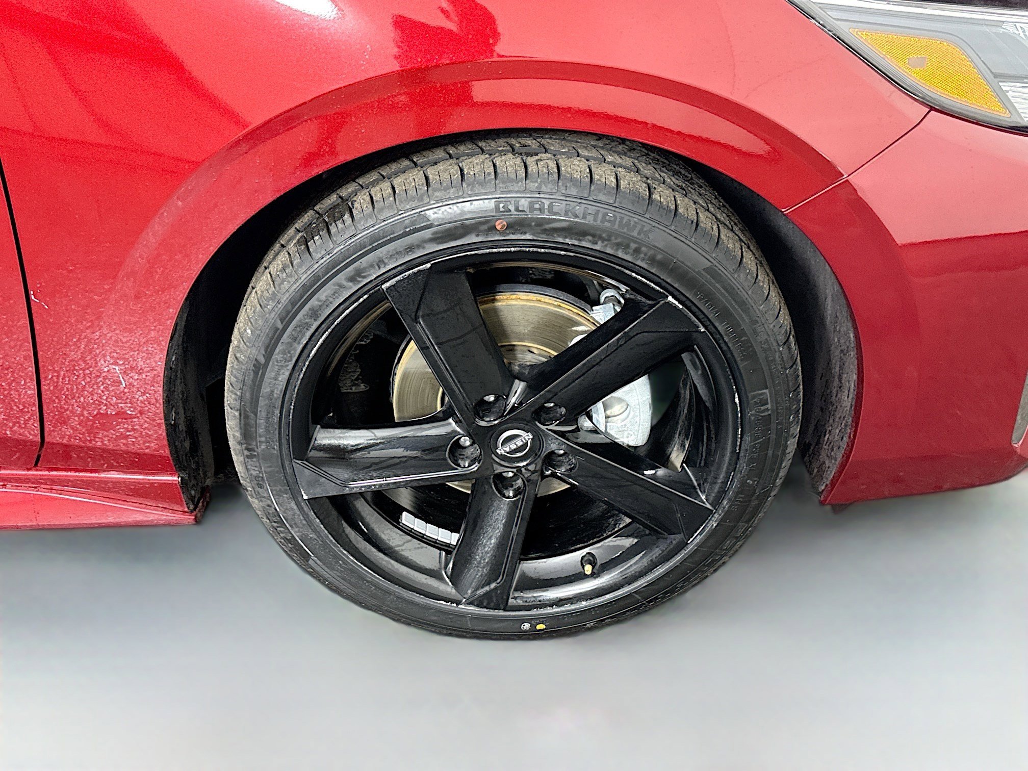 Used 2024 Nissan Sentra SR w/ Trunk Package image 32