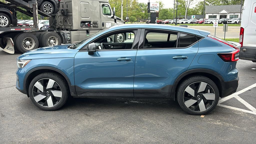 Certified 2023 Volvo C40 P8 Recharge Ultimate AWD/4WD image 3
