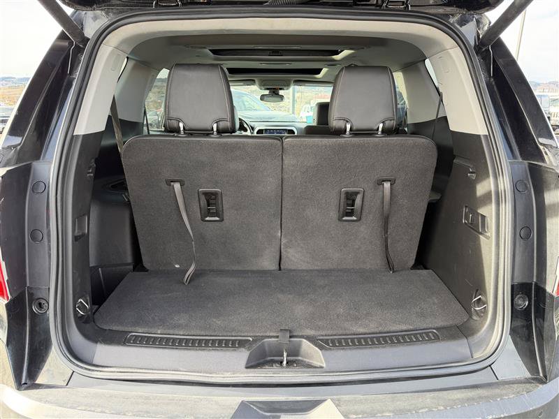 Used 2021 GMC Acadia SLT w/ Trailering Package AWD/4WD image 14
