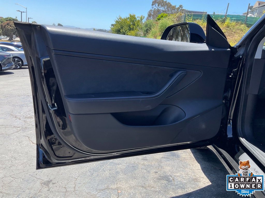 Used 2021 Tesla Model 3 Long Range AWD/4WD image 26