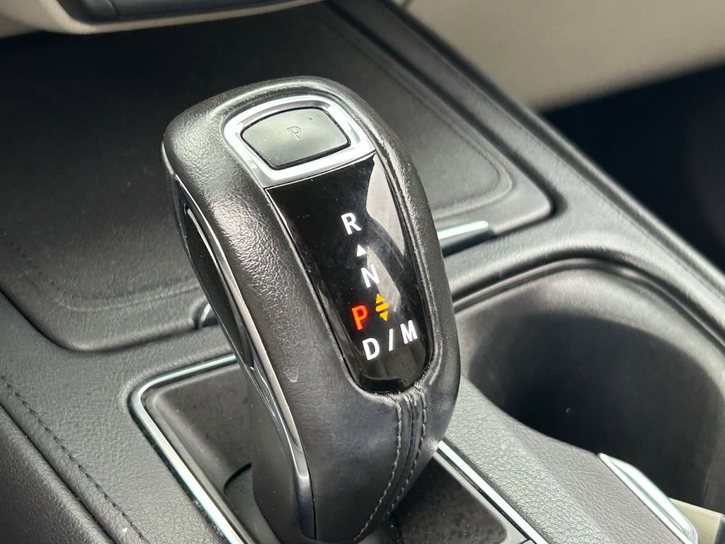 Used 2019 Cadillac XT4 Luxury image 32