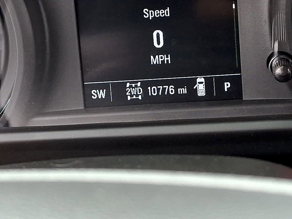 Used 2025 Chevrolet Silverado 2500 Custom image 19