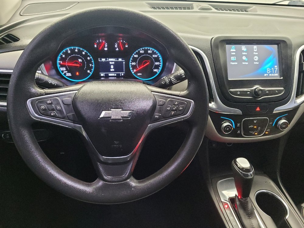 Used 2018 Chevrolet Equinox LS image 22