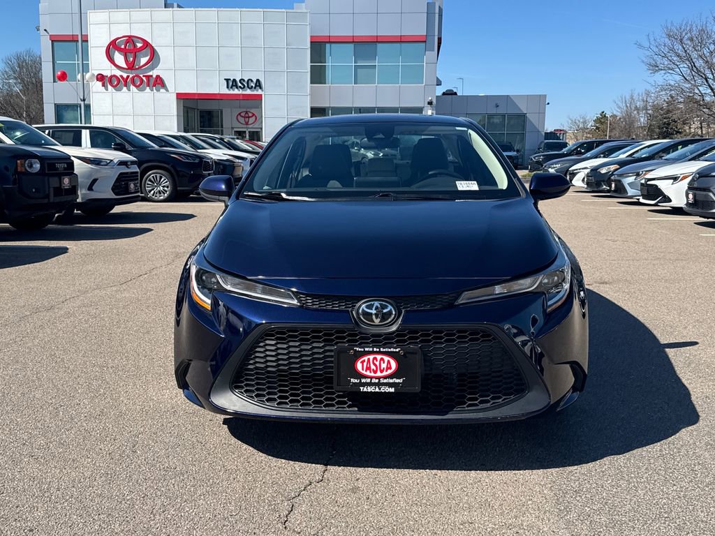 Used 2022 Toyota Corolla LE FWD video 2