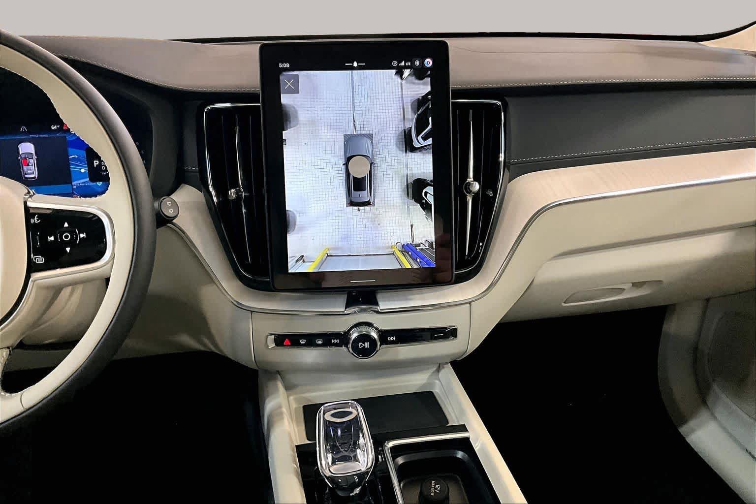 New 2027 Volvo XC60 B5 Ultra AWD/4WD image 8